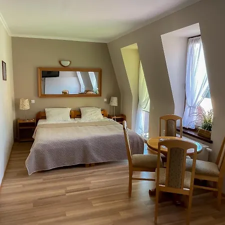 Aparthotel Mikołajki 3*