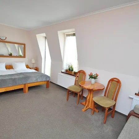 Aparthotel Mikołajki 3*